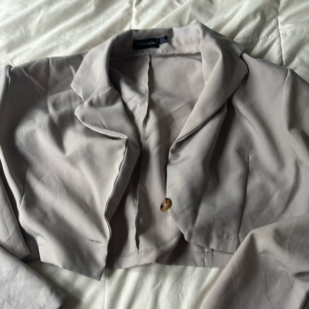 Stone Cropped Blazer